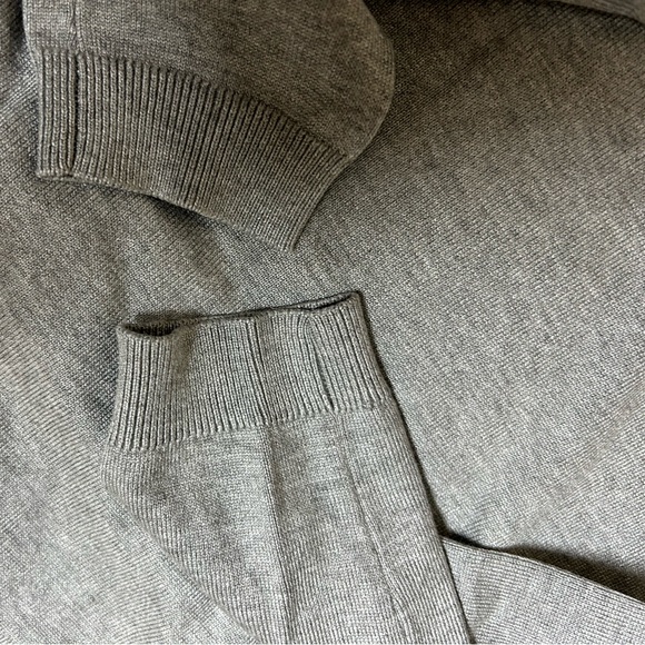 2/$75💥- SWEATER | Women’s Calvin Klein sweater size small - Picture 10 of 12